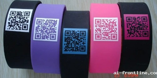 充电宝激光打标机是充电宝logo的打标神器